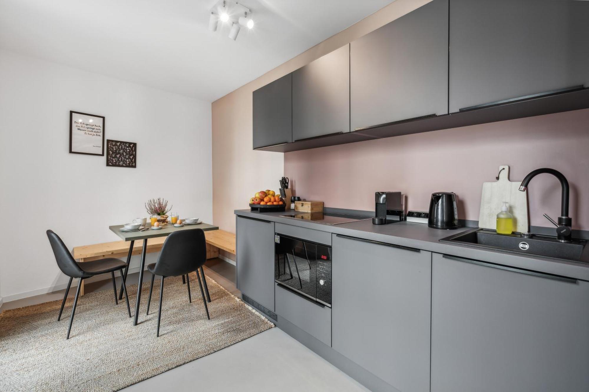 Arbio I Rooms & Apartments Freiburg Bagian luar foto