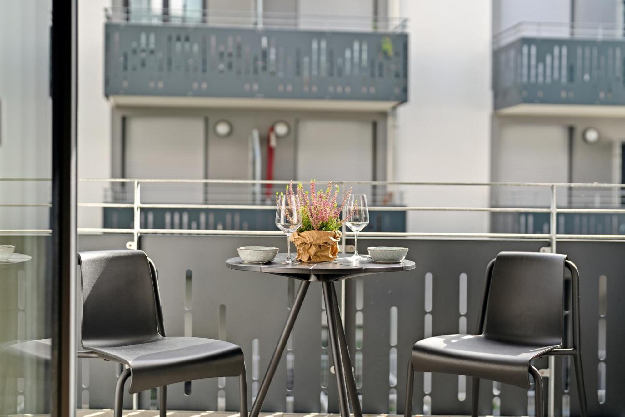 Arbio I Rooms & Apartments Freiburg Bagian luar foto